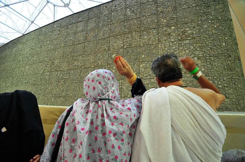 stoning of the devil - hajj