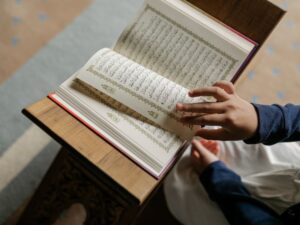 Do Muslims believe in Jesus - study the Quran